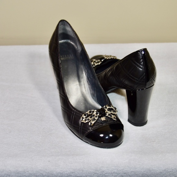 NWOT Stuart Weitzman Black Round Toe Chain Bow Pumps - Picture 6 of 11